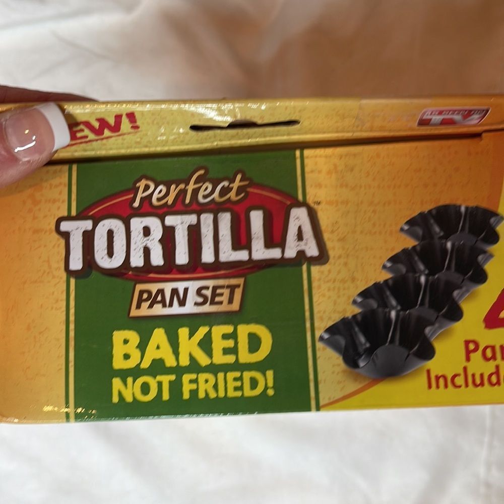 Perfect Tortilla Pan Set. - Picture 3 of 7